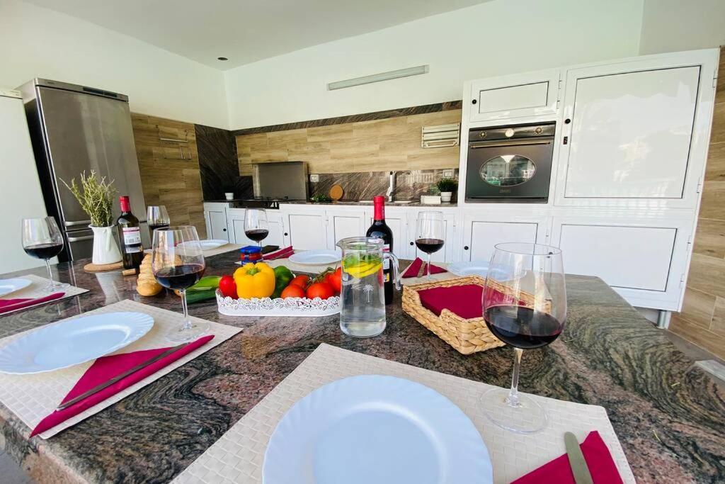 2 Apartments With Private Pool At Villa Diaz Aleman Salobre  Esterno foto