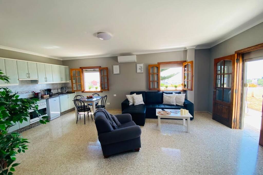2 Apartments With Private Pool At Villa Diaz Aleman Salobre  Esterno foto